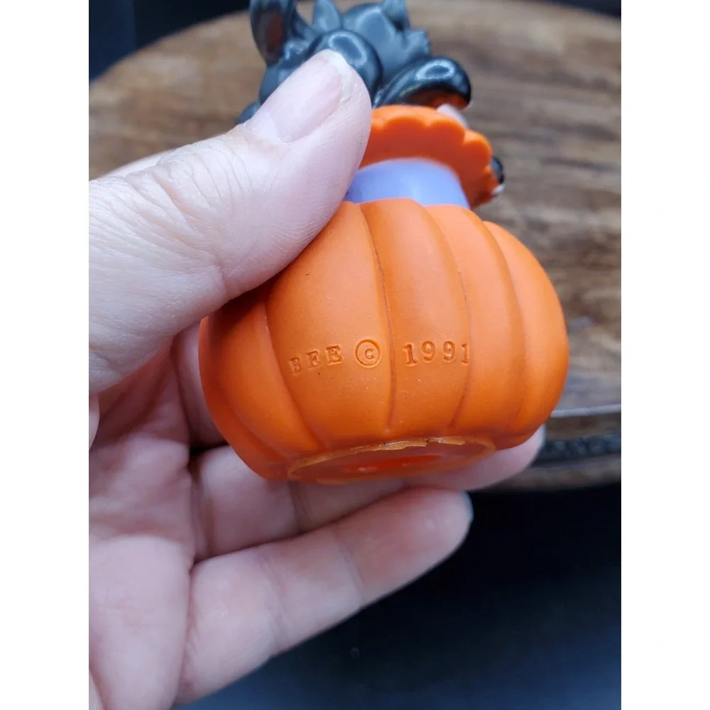 Vintage Halloween Pumpkin Black Cat Plastic Toy PVC Figure